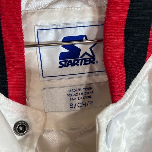 INSANE STARTER Vintage Small Chicago Bulls White and Red Varsity Jacket - Picture 5 of 10